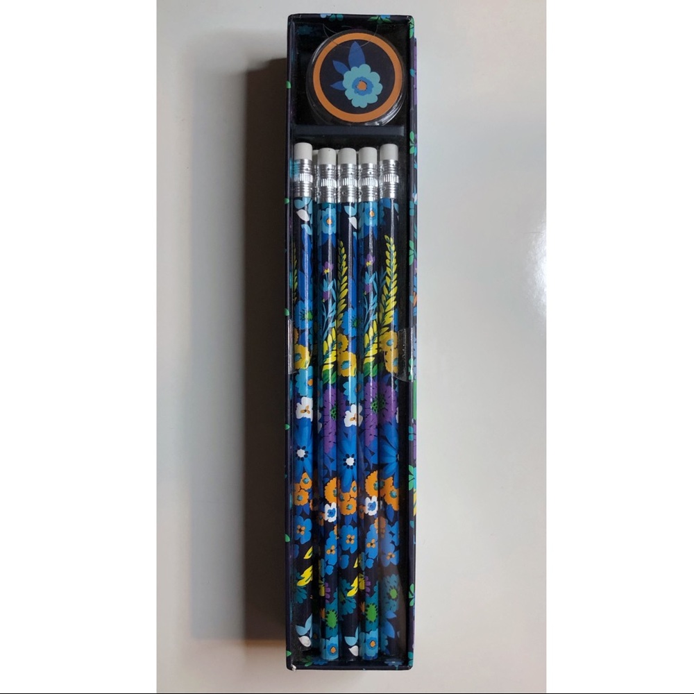 Vera Bradley 10 Pencil Set with Sharpener
